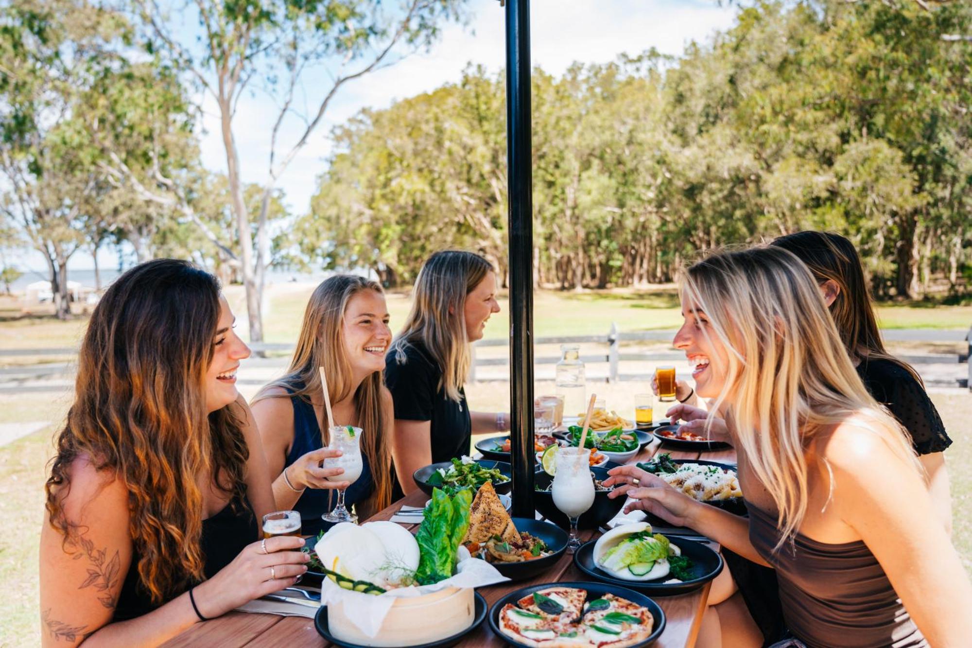Kangarooms Noosa Everglades Cootharaba Exterior foto